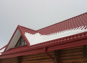 Крыша с снегоудержателем